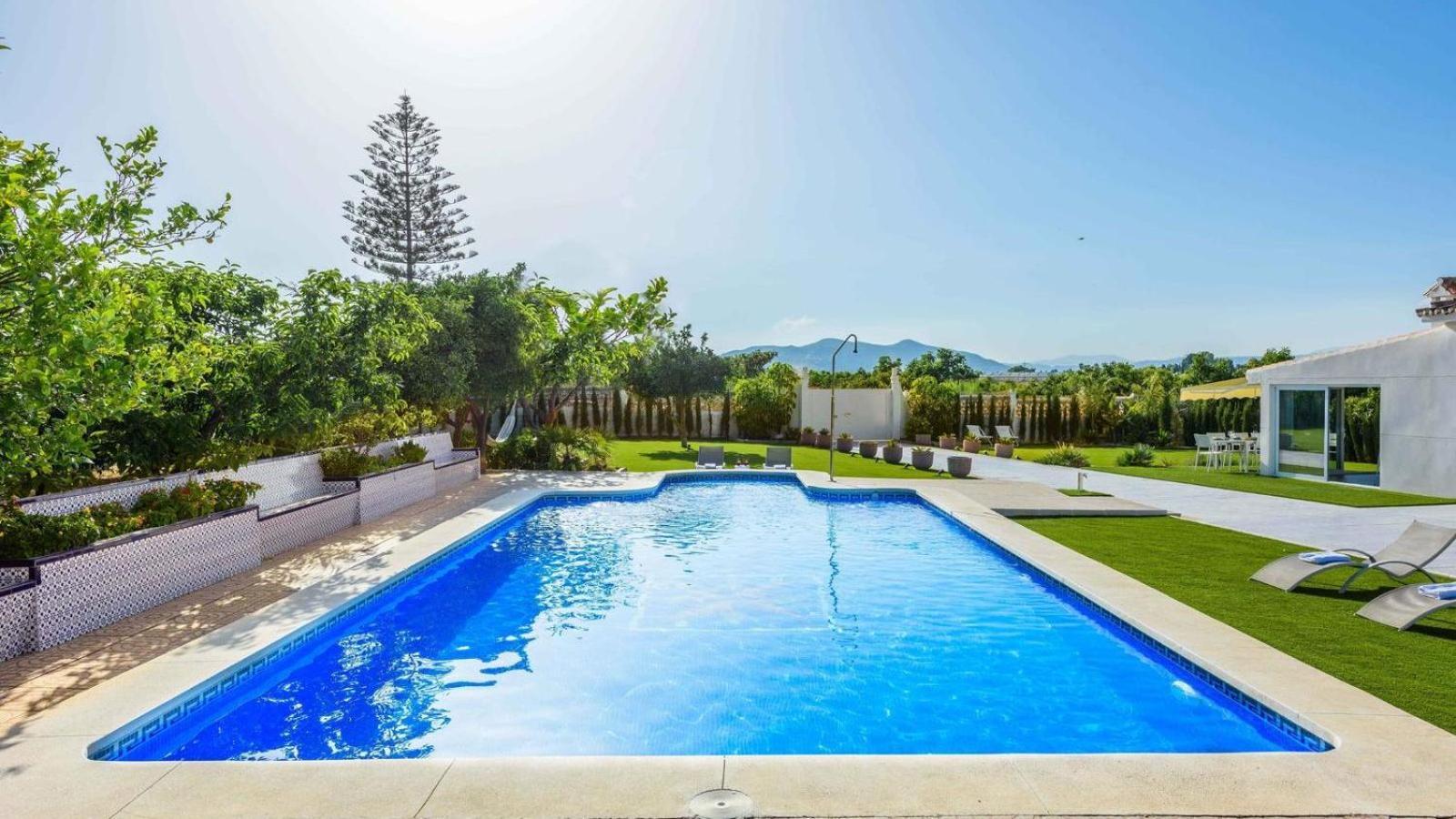 Villa Lourdes Alhaurin De La Torre By Ruralidays 外观 照片